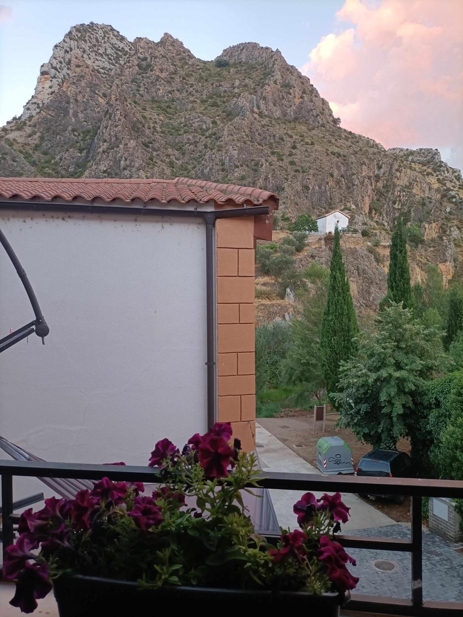 El Mirador Del Rio De Arnedillo Apartment Exterior photo